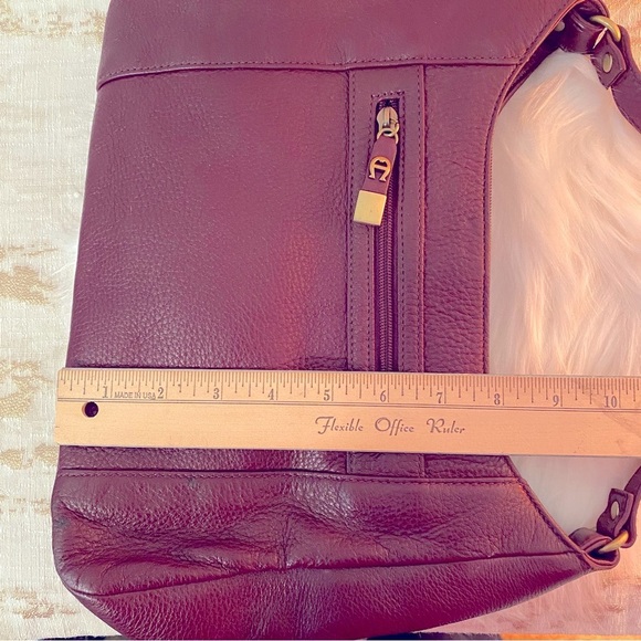 Vintage Etienne Aigner Purse in EUC!! Gorgeous!! - Picture 6 of 7